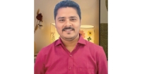 কবিতায় মূলত আমি মানুষকে প্রকাশ করি