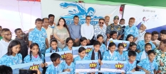চাঁদপুরে ইয়েস কার্ড পেলো ৪০ সাঁতারু