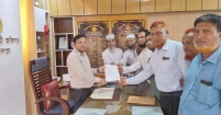 শিক্ষা উপদেষ্টা বরারর কচুয়া উপজেলা কিন্ডারগার্টেন অ্যাসোসিয়েশনের স্মারকলিপি প্রদান