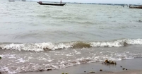 ১৮ হাজার বস্তা সিমেন্টসহ মেঘনায় ডুবে গেছে লাইটার জাহাজ