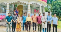 গোমতী নদীর তীরে একদিন