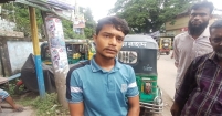 রায়পুরে পরিবহন থেকে প্রতিদিন ২৫ হাজার টাকা চাঁদা আদায় !