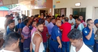 রেলপ্রেমী স্টেশন মাস্টারই বটে!