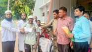 এতিম, প্রতিবন্ধী ও দুঃস্থদের মাঝে সোনালী সুদিন সমাজকল্যাণ সংস্থার অনুদান  সাহায্য বিতরণ