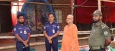 পুলিশ সুপারের বিভিন্ন পূজামণ্ডপ পরিদর্শন
