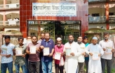 মতলবে এমএ শুক্কুর পাটোয়ারীর পক্ষে রাষ্ট্রকাঠামো মেরামতের ৩১ দফার লিফলেট বিতরণ