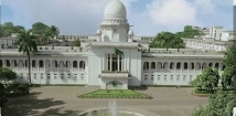 শিক্ষাপ্রতিষ্ঠানে ম্যানেজিং কমিটি গঠন ও অ্যাডহক কমিটি বিলুপ্তির সময়সীমা স্থগিত করলেন হাইকোর্ট