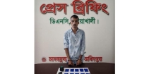 বাসে যাত্রী সেজে ইয়াবা পাচার : ২ হাজার ইয়াবাসহ ধরা খেলো ১৫ মামলার আসামি