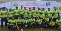 চাঁদপুর স্টেডিয়ামে বন্ধু ব্যাচ ২০০২-২০০৪-এর শিরোপা জয়ী ইনটেন্ট ইন্টিরিয়র্স