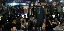 চাঁদপুরে সড়ক অবরোধ করে শিক্ষার্থীদের বিক্ষোভ