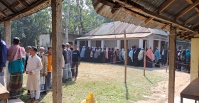 ফরিদগঞ্জে পুরুষদের চেয়ে নারীদের উপস্থিতি আশাব্যঞ্জক