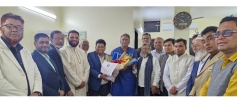 নবনির্বাচিত সংসদ সদস্য শেখ ফরিদ আহমেদ মানিককে চাঁদপুর প্রেস ক্লাবের ফুলেল শুভেচ্ছা