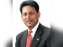 মন্ত্রিসভায় শপথ নিয়ে এহছানুল হক মিলনের চমক