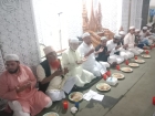 বদর দিবসে নিজগাছতলা ফয়েজে মদিনা ফাউন্ডেশনের  ইফতার