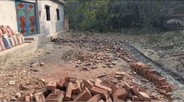 জোরপূর্বক প্রবাসীর সম্পত্তি দখল ও হত্যার হুমকির অভিযোগ