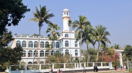 কুরআন শিক্ষার দেশখ্যাত প্রতিষ্ঠান মমিন বাড়ি মাদ্রাসা