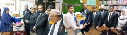 আইনজীবী সমিতির নবনির্বাচিত কমিটির পক্ষ থেকে জেলা দায়রা জজ ও চীফ জুডিসিয়াল ম্যাজিস্ট্রেটকে ফুলেল শুভেচ্ছা