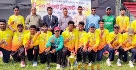 জেলা ক্রীড়া অফিসের টি-২০ ক্রিকেটে  চ্যাম্পিয়ন ইয়েলো দল
