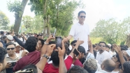কুমিল্লা থেকে চাঁদপুরের উদ্দেশ্যে প্রধানমন্ত্রী