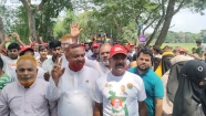 প্রধানমন্ত্রীর আগমনকে ঘিরে ঘোষেরহাটে উৎসবের আমেজ, জনসমুদ্রে পরিণত খাল খনন কর্মসূচির মাঠ