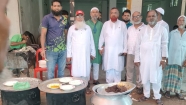 স্বল্পমূল্যে খাবারের ব্যবস্থা করে প্রশংসায় ভাসছেন মাহবুব আলম বেপারী