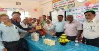 মতলবে প্রধান শিক্ষকের বিদায় সংবর্ধনা