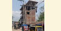 রূপসায় সরকারি খাস জমি দখল করে ভবন নির্মাণ।।  আদালতের সমন জারি