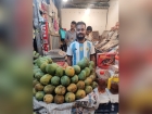 বাবুরহাটের ফল ব্যবসায়ী মহসিন মিজির ব্যতিক্রমী ভালোবাসা