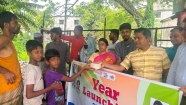 হতদরিদ্রদের মাঝে রোটারী ক্লাব অব চাঁদপুর হিলশা সিটির খাবার বিতরণ