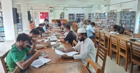 বইয়ের টানে পাঠক ফিরছে চাঁদপুর সরকারি গণগ্রন্থাগারে