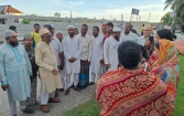 হাজীগঞ্জ পৌর ৫নং ওয়ার্ড এলাকায় মেয়র প্রার্থী হাসান মিয়াজীর গণসংযোগ