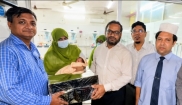 মানসিক ভারসাম্যহীন কিশোরীর পিতৃপরিচয়হীন  নবজাতকের চিকিৎসার দায়িত্ব নিলেন জেলা প্রশাসক