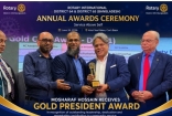 রোটারীর গোল্ড প্রেসিডেন্ট অ্যাওয়ার্ড পেলেন মোশারফ হোসেন