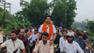 কেন্দ্রীয় যুবদল নেতা তারেকুর রহমানকে শোভাযাত্রা দিয়ে বরণ