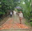 ‎উন্নয়ন প্রকল্পের নিয়মিত তদারকিতে   ফরিদগঞ্জের পিআইও'র ব্যস্ততা