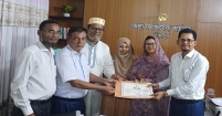 দু শিক্ষার্থীকে গণি-আয়েশা ফাউন্ডেশনের শিক্ষা ভাতা প্রদান