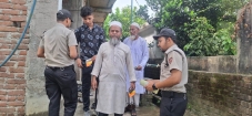 মাদকমুক্ত সমাজ গঠনে নিজ গাছতলায় মাদকদ্রব্য নিয়ন্ত্রণ অধিদপ্তরের সচেতনতামূলক সভা ও লিফলেট বিতরণ