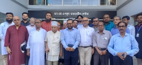 জাতীয় অধ্যাপক একে আজাদ খানের নেতৃত্বে চাঁদপুরে বিশেষায়িত মেডিকেল ক্যাম্প