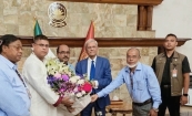 রাষ্ট্রপতির সঙ্গে কুমিল্লা ও চাঁদপুর জেলা পরিষদের প্রশাসকদ্বয়ের সৌজন্য সাক্ষাৎ