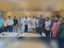 রাজনৈতিক বা ব্যক্তিগত মতাদর্শ নয়, পেশাগত সততা ও বস্তুনিষ্ঠতাই মুখ্য হওয়া উচিত