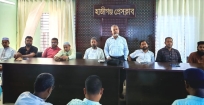 হাজীগঞ্জ প্রেসক্লাব নেতৃবৃন্দের সাথে ব্যবসায়ী সমিতির মতবিনিময়