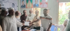 বাগাদীতে দলীয় নমিনেশন ফরম জমা দিলেন সরওয়ার গাজী