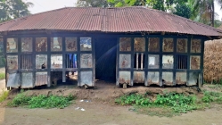 আরবি শিক্ষার জন্য হঠাৎ করে আলোচনার কাচারি ঘর !