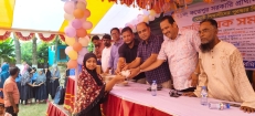 ফতেপুর সরকারি প্রাথমিক বিদ্যালয়ে পুরস্কার বিতরণ ও অভিভাবক সমাবেশ
