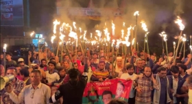 চাঁদপুর-২ আসনে বিএনপির মনোনয়ন পরিবর্তনের দাবিতে মশাল মিছিল
